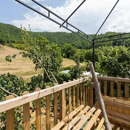 In With Pool Holiday home