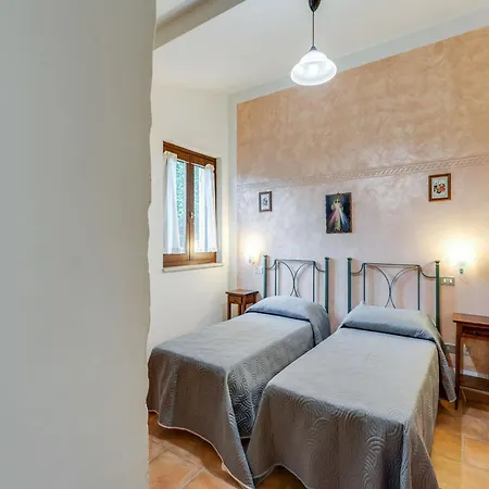 Holiday home In With Pool Assisi