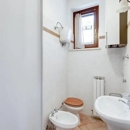 In With Pool Σπίτι διακοπών Ασίζη