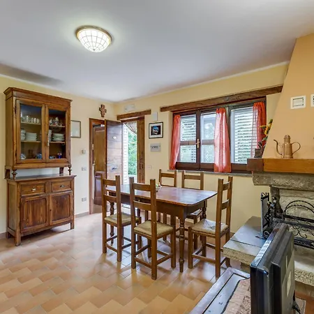 Casa vacanze In With Pool *