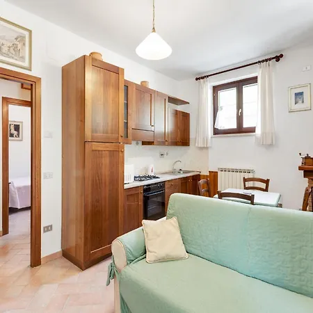 In With Pool Σπίτι διακοπών Ασίζη